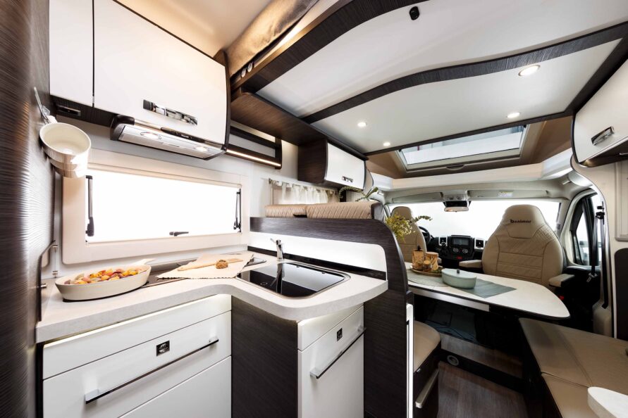 BOBIL – B-sertifikat – 4senger/seter – Benimar Mileo